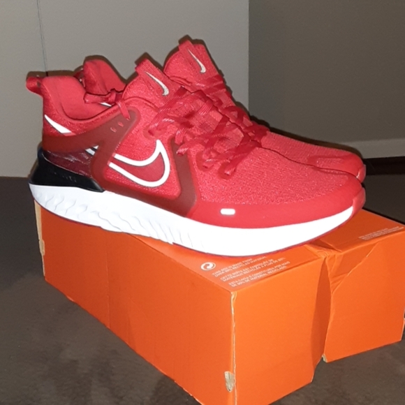 Nike Other - NIKE LEGEND REACT 2 SIZE 15